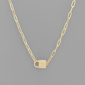 Side Lock Necklace